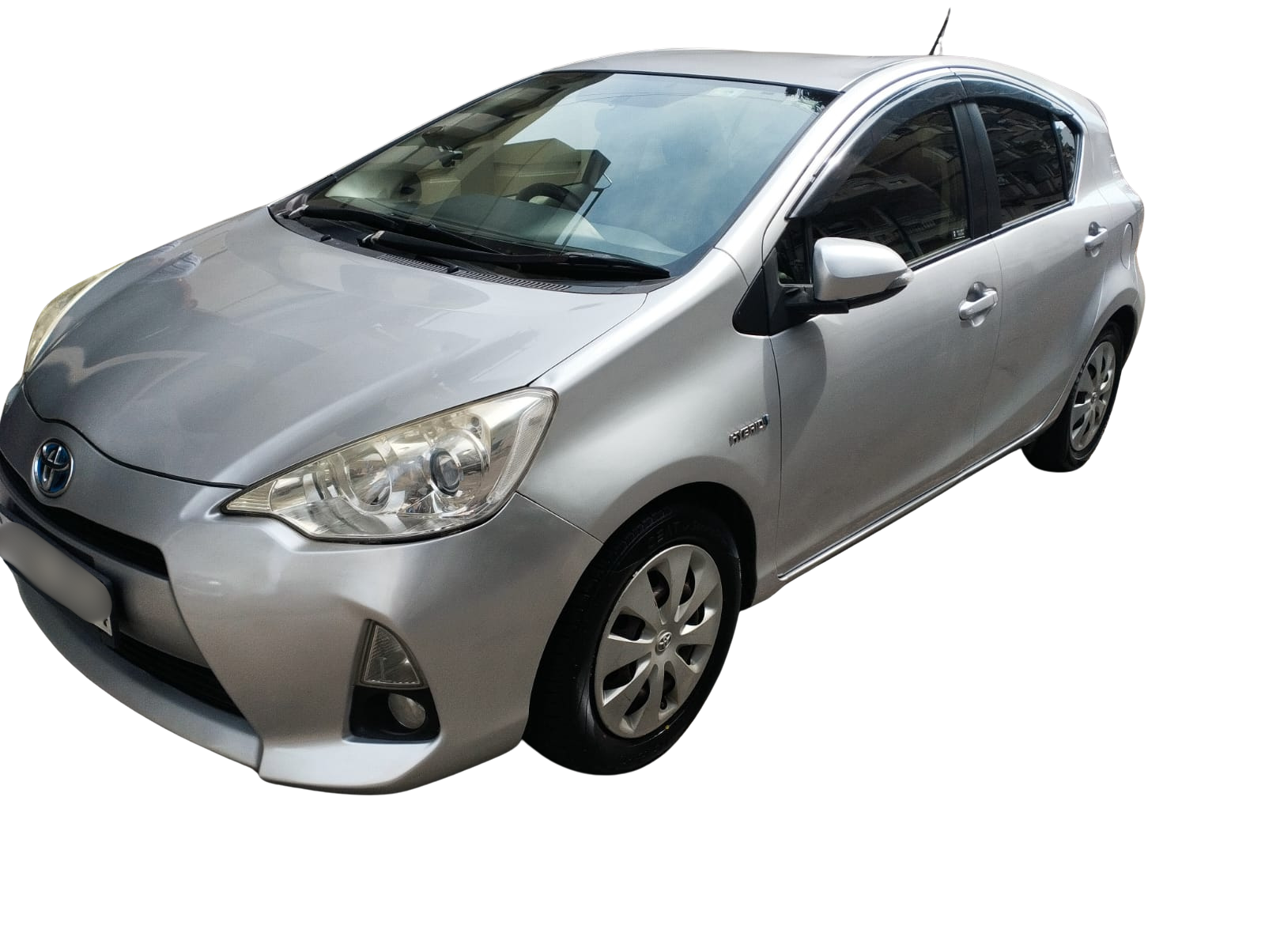 toyota aqua for rent in sri lanka